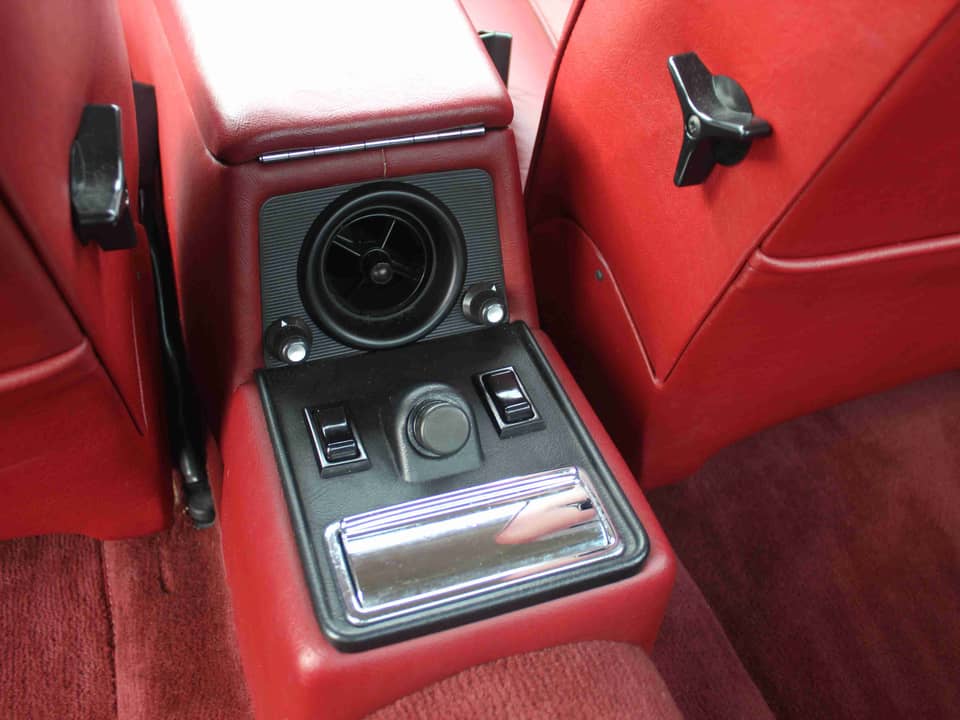 Bild 37/68 von Jaguar XJ 6 4.2 (1985)