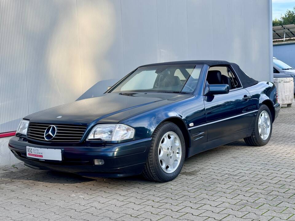 Image 2/49 de Mercedes-Benz SL 500 (1997)