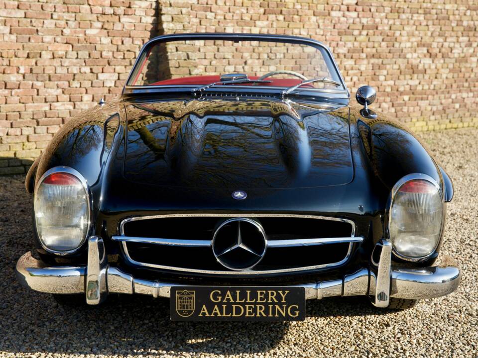 Image 5/50 of Mercedes-Benz 300 SL Roadster (1959)