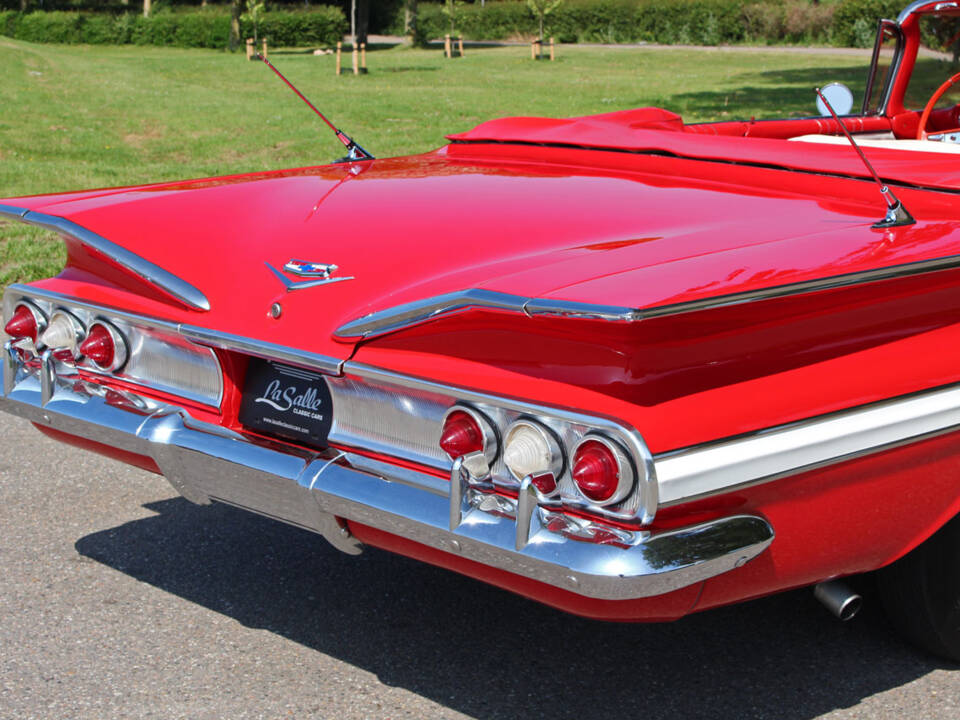 Bild 6/31 von Chevrolet Impala Convertible (1960)