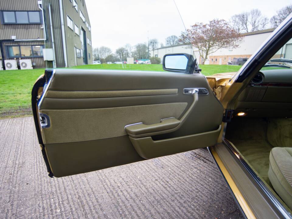 Bild 17/29 von Mercedes-Benz 450 SLC (1978)