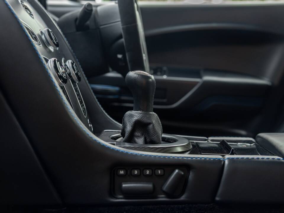 Image 62/65 of Aston Martin Vantage GT8 (2017)