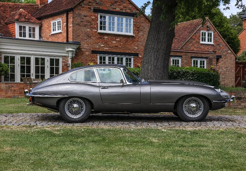 Imagen 19/30 de Jaguar E-Type (2+2) (1970)