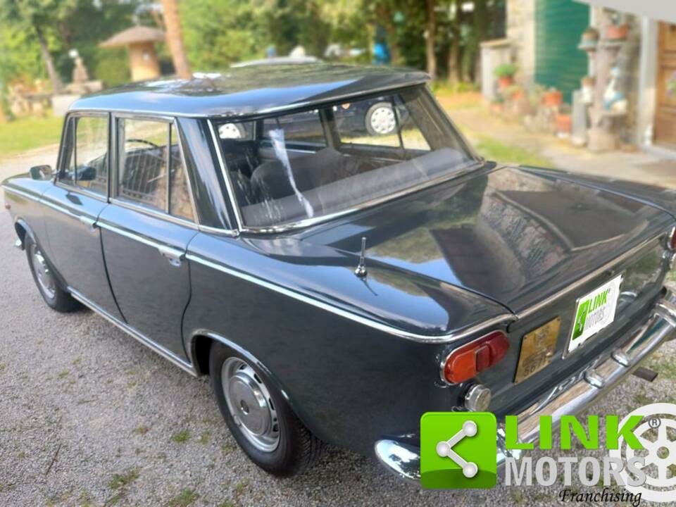 Image 4/10 of FIAT 1500 (1963)