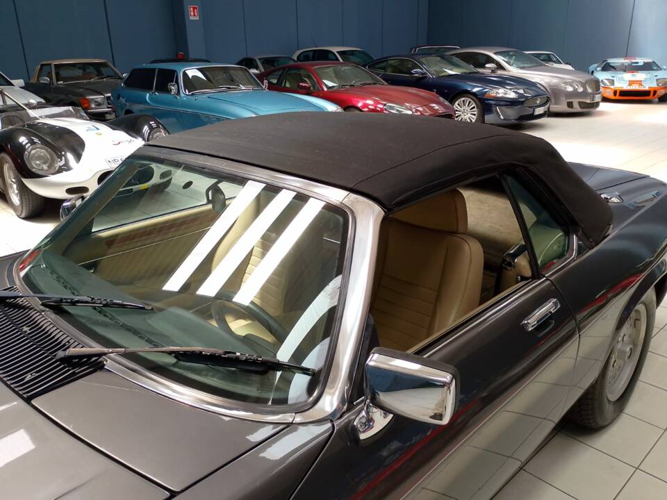 Image 40/70 of Jaguar XJ-S Convertible (1988)