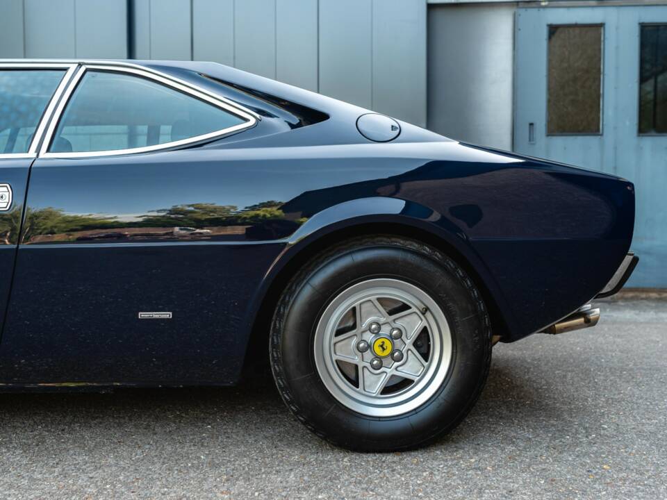 Image 7/50 of Ferrari Dino 308 GT4 (1977)