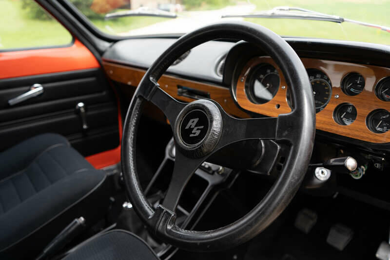 Immagine 31/39 di Ford Escort RS 2000 (1974)