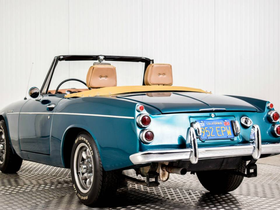 Bild 20/50 von Datsun Fairlady 1600 (1969)