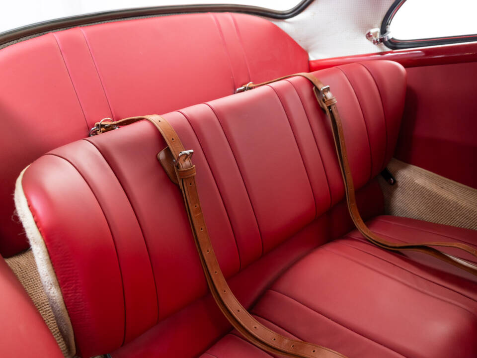 Image 18/34 of Porsche 356 A 1600 (1957)