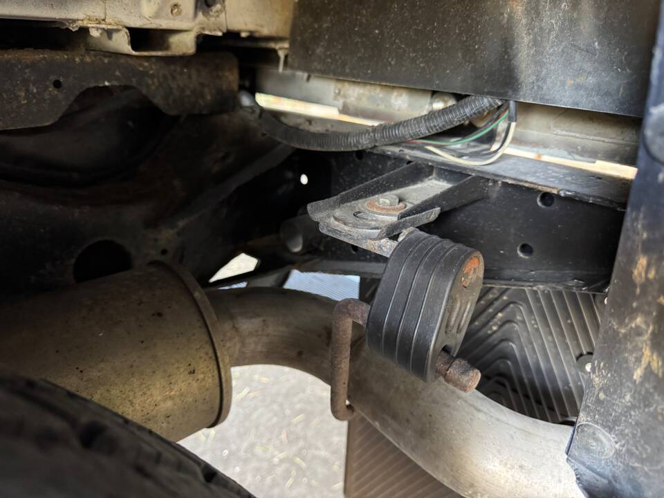 Bild 46/55 von Land Rover Defender 90 Heritage (2006)