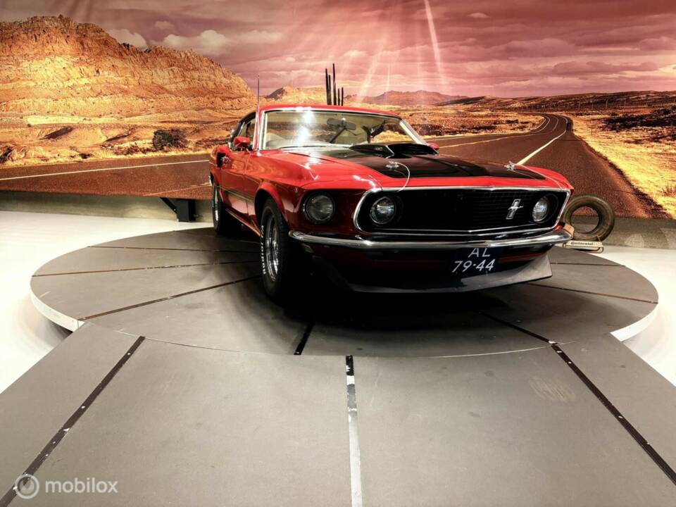 Image 17/50 de Ford Mustang Mach 1 (1996)