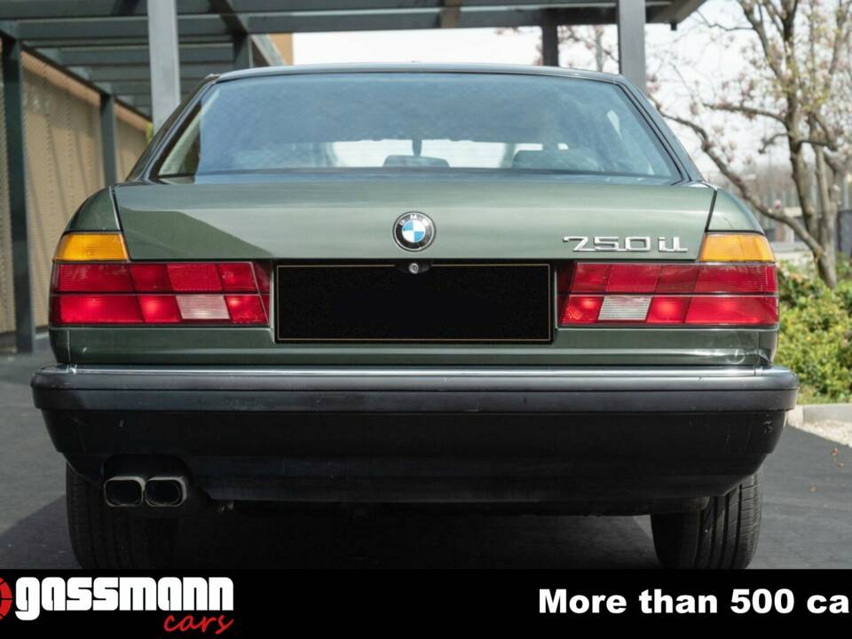 Image 6/15 of BMW 750iL (1989)