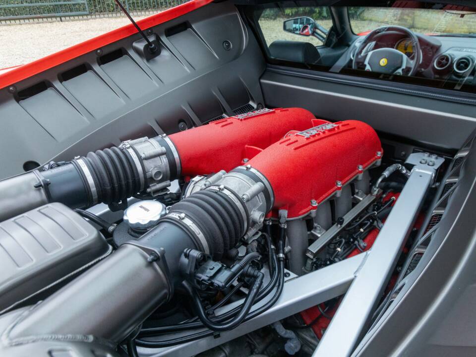 Bild 32/50 von Ferrari F 430 (2005)