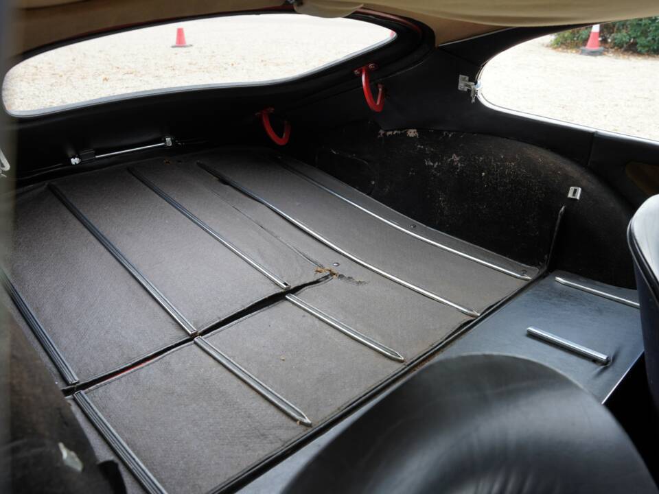 Afbeelding 24/50 van Jaguar E-Type 3.8 (1963)