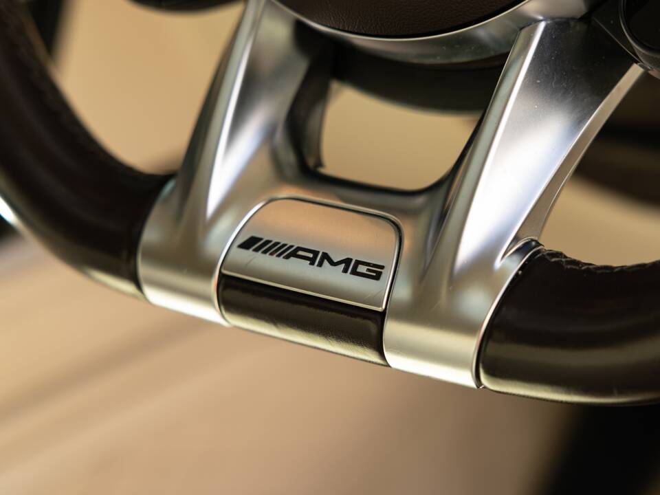 Image 39/50 of Mercedes-Benz G 63 AMG (LWB) (2020)
