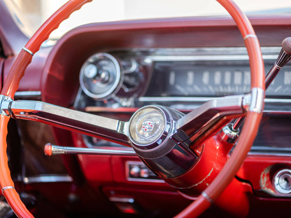 Imagen 32/44 de Cadillac Eldorado Convertible (1964)