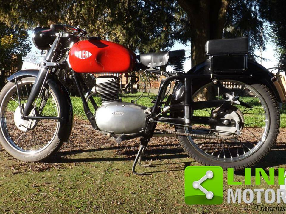 Image 5/10 of Gilera DUMMY (1953)