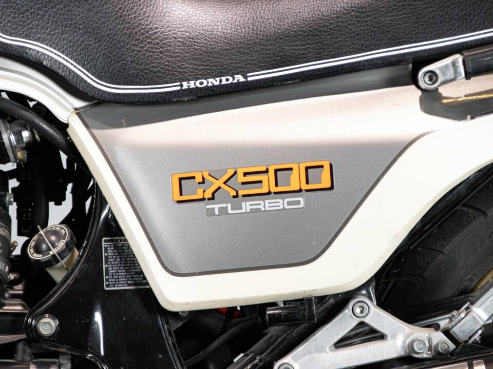 Image 19/50 of Honda CX 500 Turbo (1982)