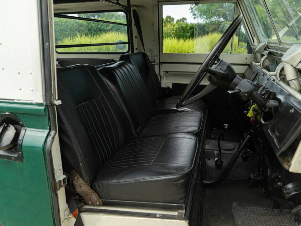 Obraz 35/50 pojazdu Land Rover 88 Lightweight (1977)