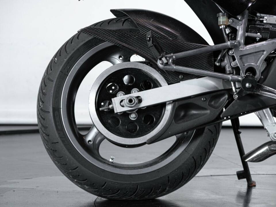 Imagen 26/50 de Buell S1 White Lightning (1996)