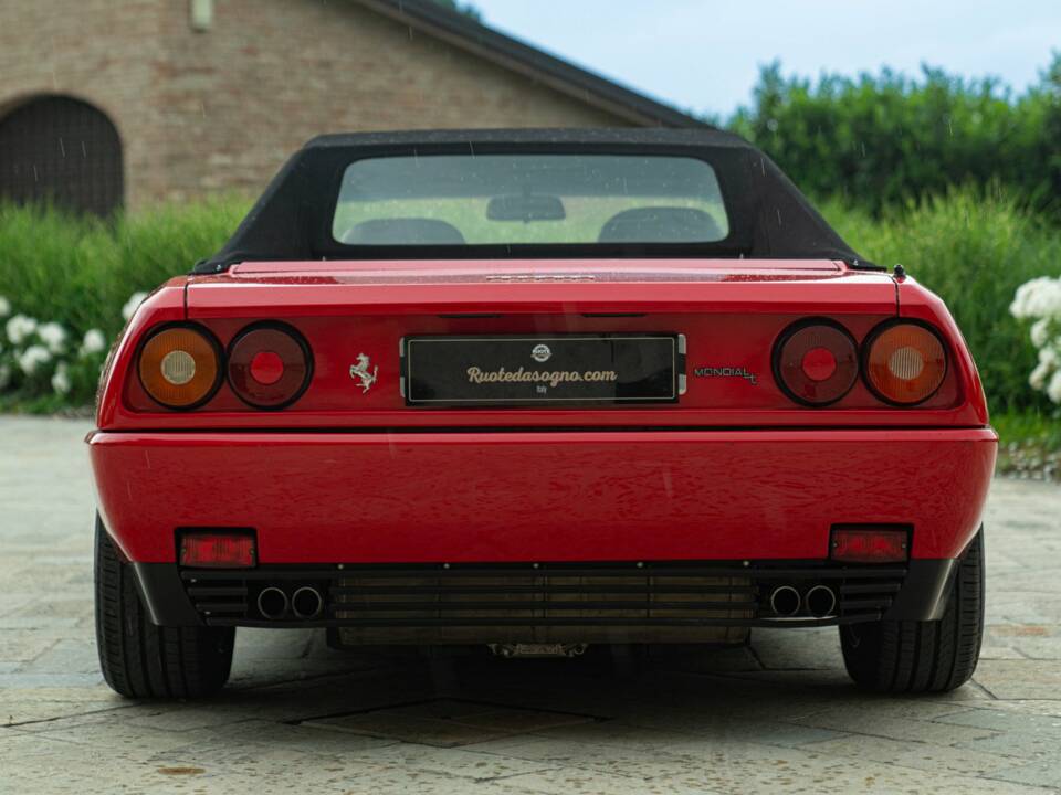 Image 16/50 of Ferrari Mondial T (1991)