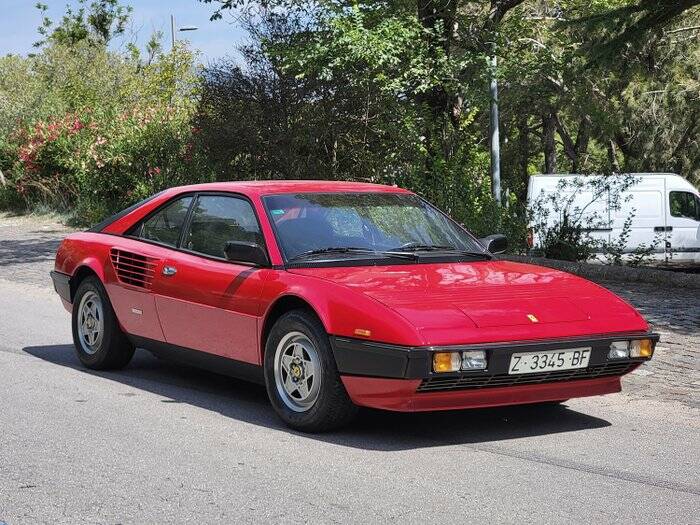 Image 2/7 of Ferrari Mondial Quattrovalvole (1983)