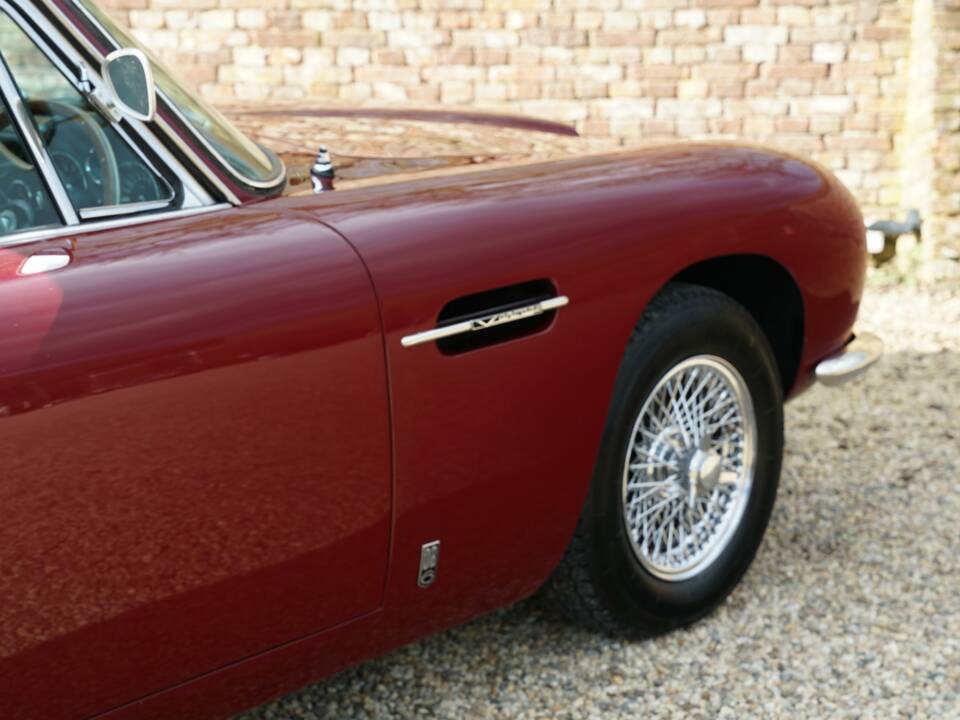 Bild 18/50 von Aston Martin DB 6 Vantage (1966)