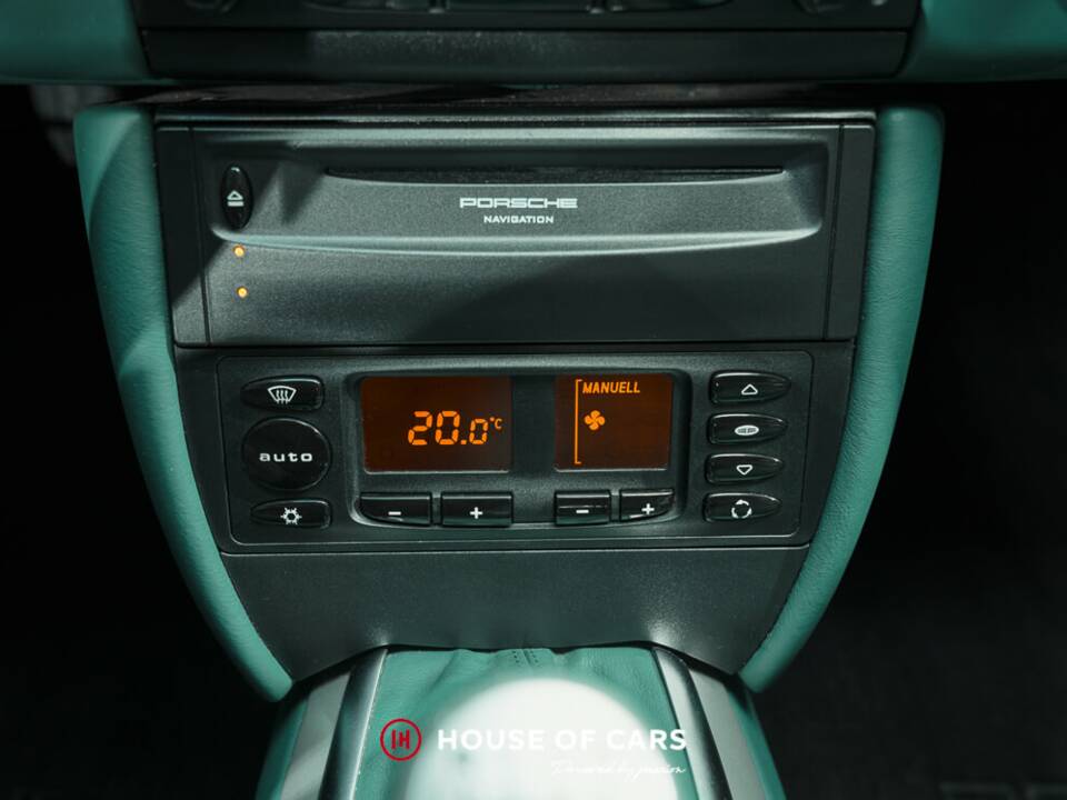 Bild 20/24 von Porsche 911 Carrera 4 (2000)