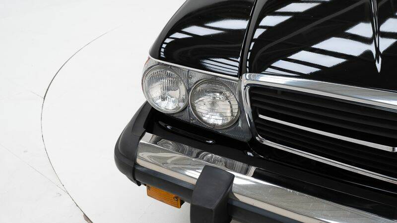 Image 10/15 of Mercedes-Benz 560 SL (1988)