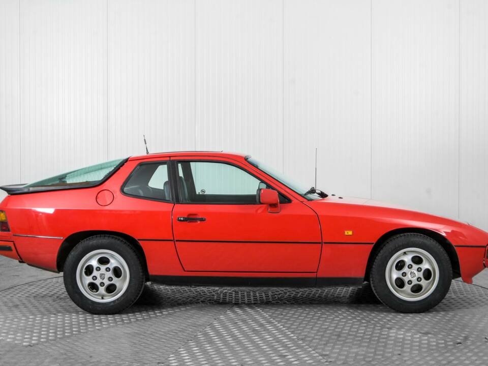 Afbeelding 10/50 van Porsche 924 S (1986)