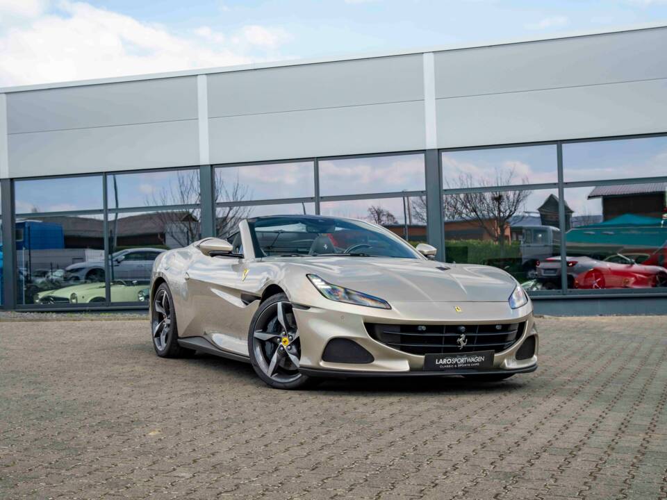 Image 9/44 of Ferrari Portofino M (2022)