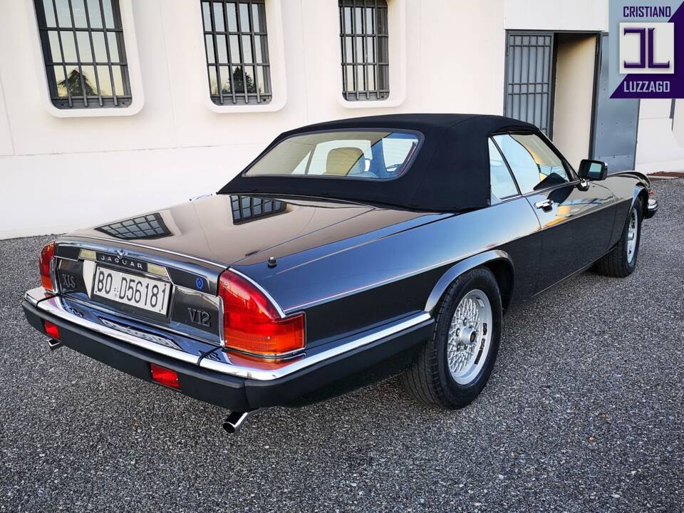 Image 46/70 of Jaguar XJ-S Convertible (1988)