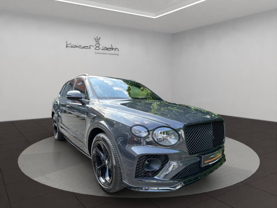 Bild 3/19 von Bentley Bentayga V8 (2022)