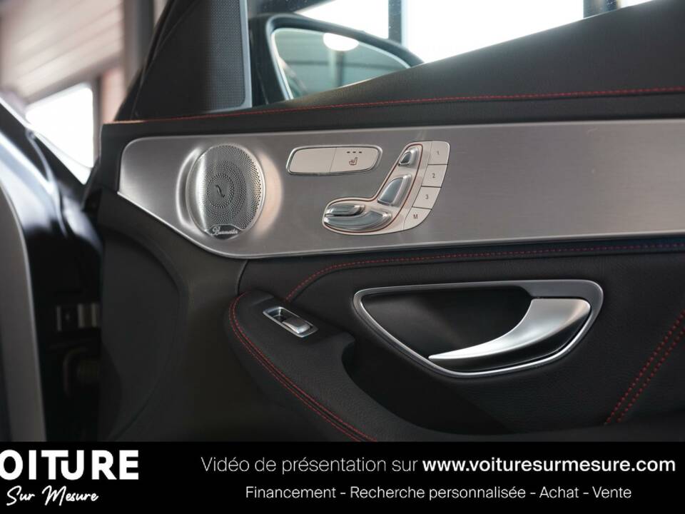 Imagen 17/23 de Mercedes-Benz C 43 AMG 4MATIC (2017)