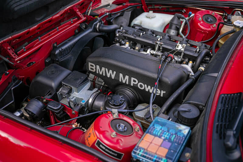 Image 25/31 of BMW M3 (1988)
