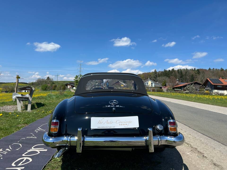 Image 24/53 of Mercedes-Benz 190 SL (1956)