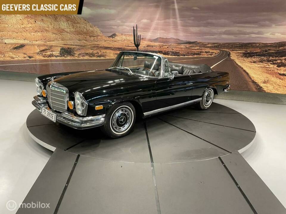 Immagine 30/44 di Mercedes-Benz 280 SE (1970)