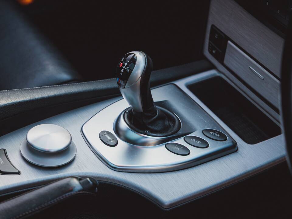 Immagine 24/35 di BMW M5 Touring (2007)
