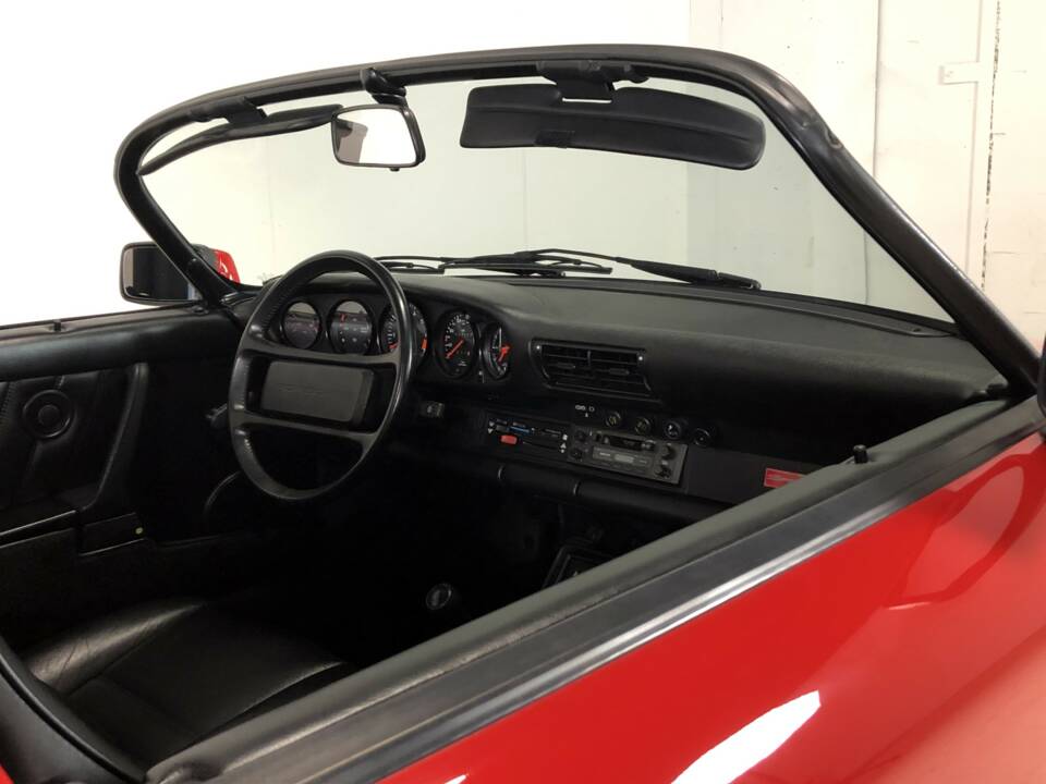 Bild 32/39 von Porsche 911 Speedster 3.2 (1989)