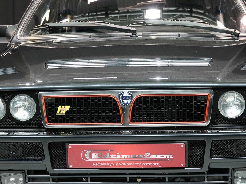 Afbeelding 11/15 van Lancia Delta HF Integrale Evoluzione I (1992)
