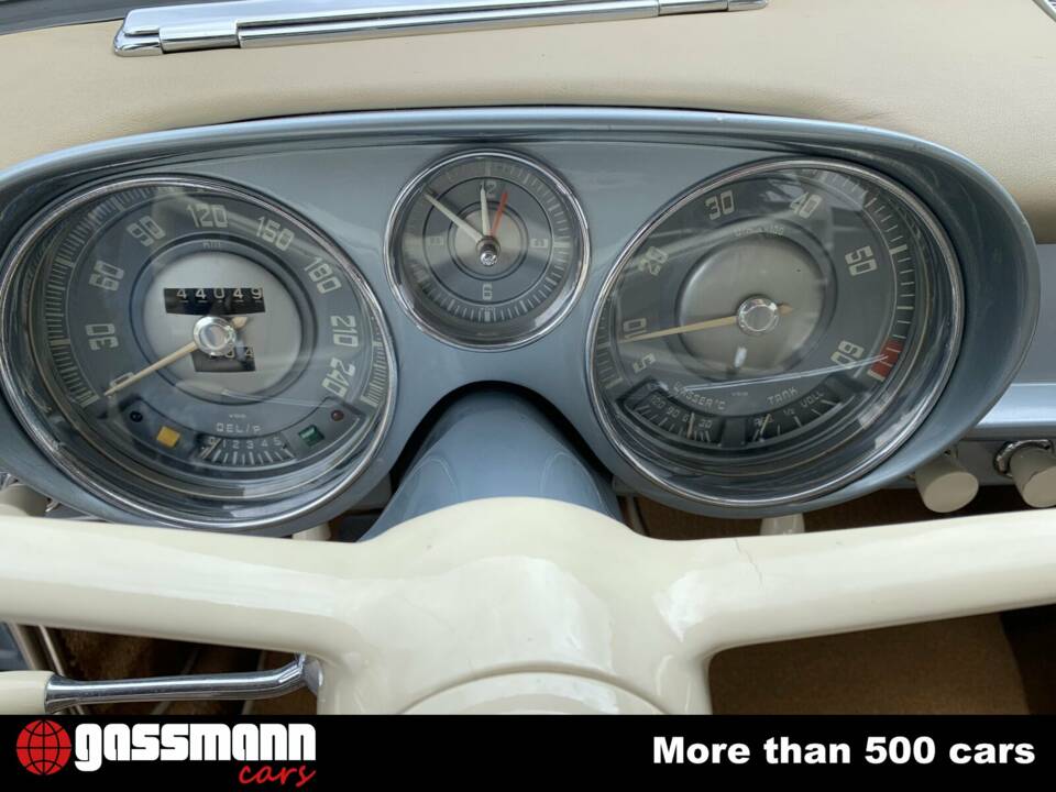 Imagen 11/15 de BMW 503 (1956)