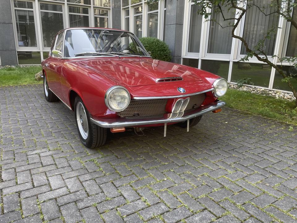 Bild 36/36 von BMW 1600 GT (1968)