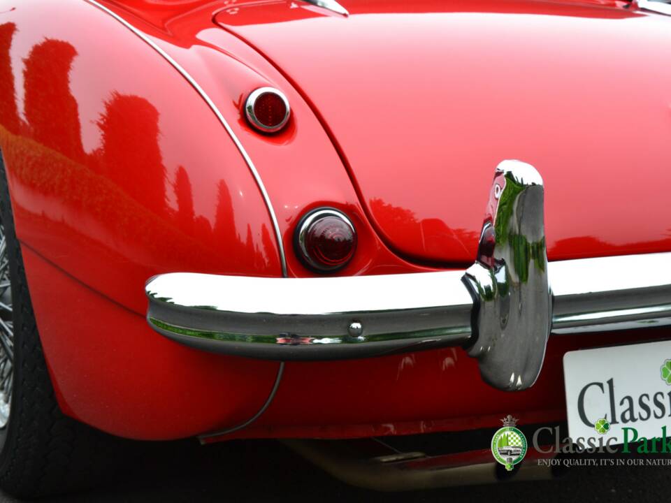 Image 42/50 of Austin-Healey 3000 Mk II (BJ7) (1962)