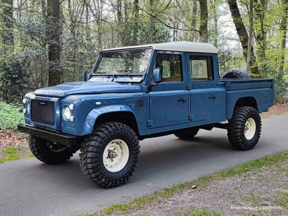 Image 1/35 of Land Rover Defender 130 Double Cab (1993)