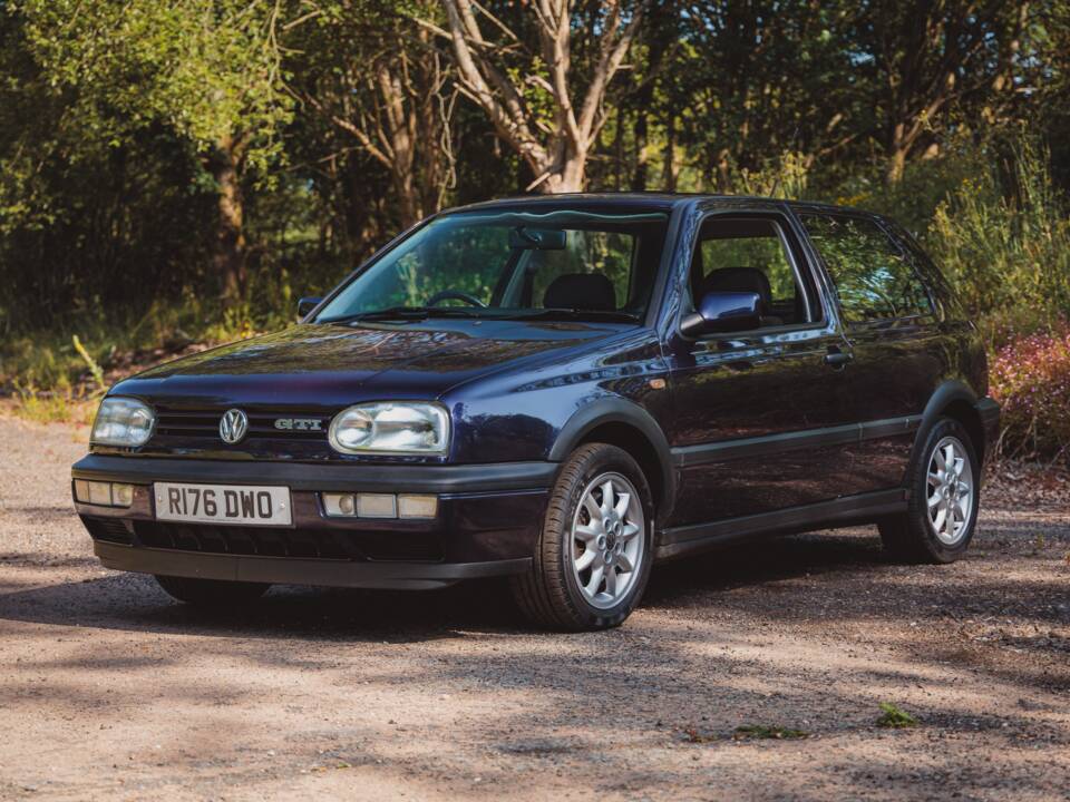Image 13/39 of Volkswagen Golf IV 1.8T GTI (1998)