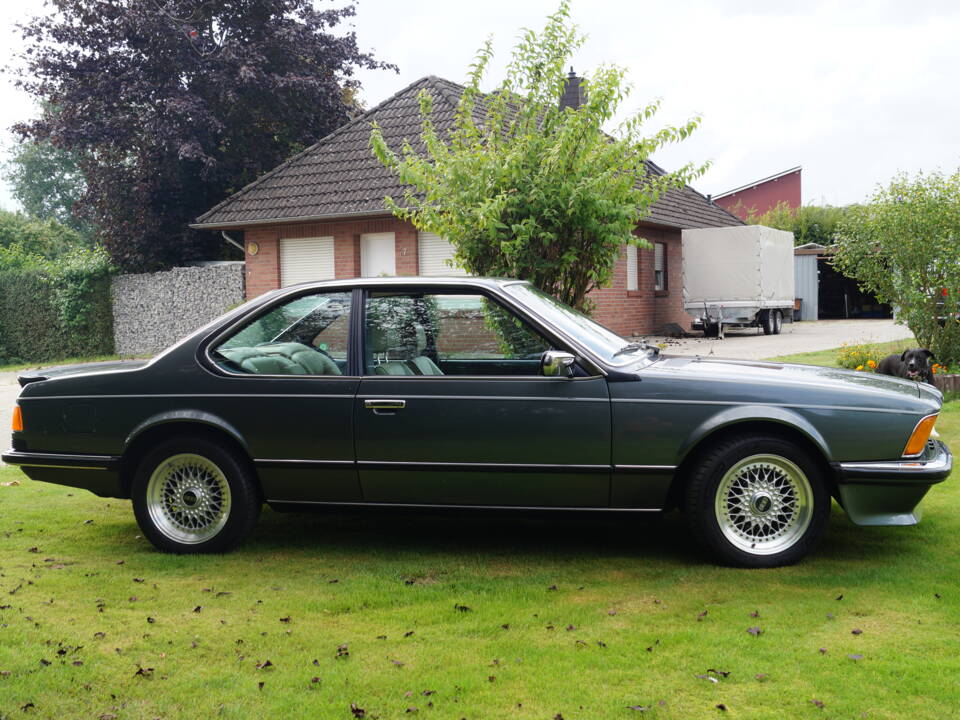 Bild 18/36 von BMW 635 CSi (1986)