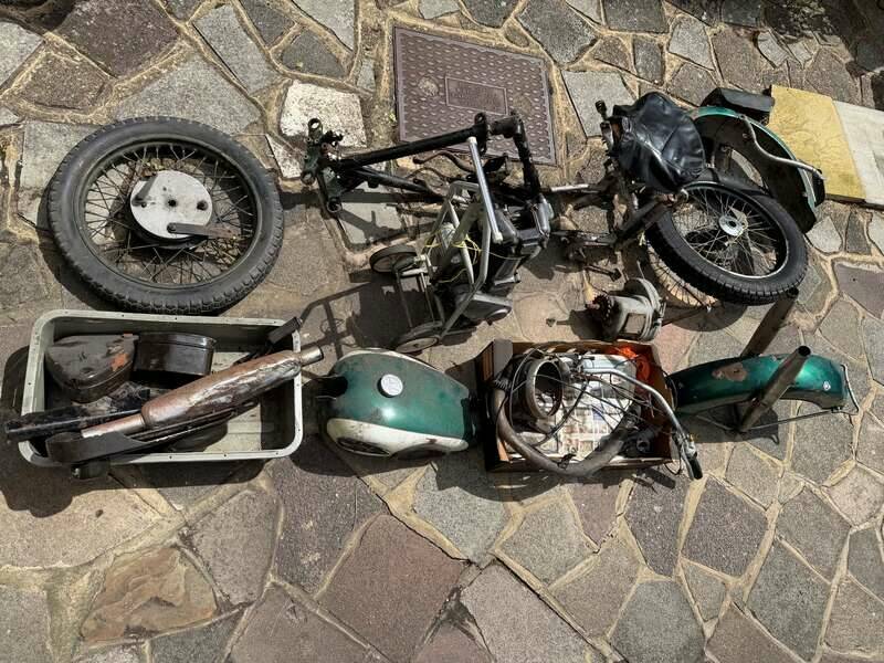 Imagen 1/14 de BSA M 33 (1952)