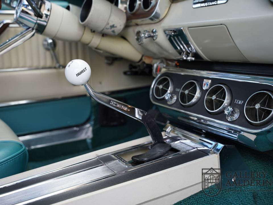 Bild 19/50 von Ford Mustang 289 (1966)