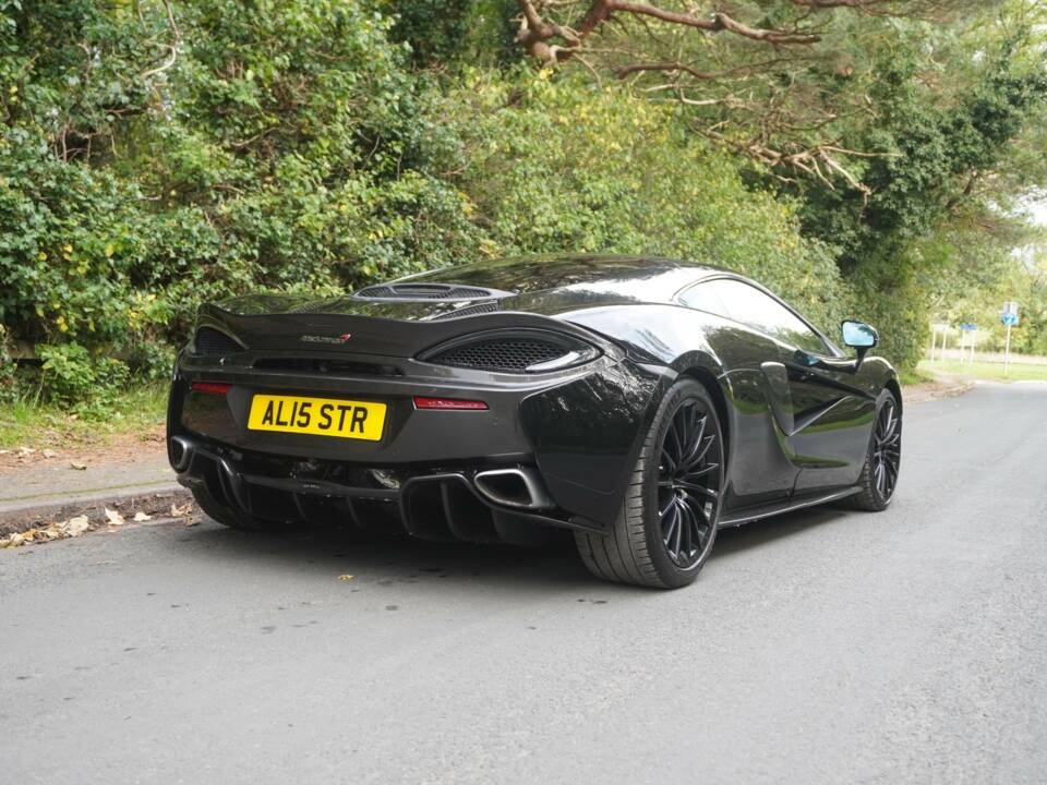 Image 6/16 of McLaren 570GT (2017)