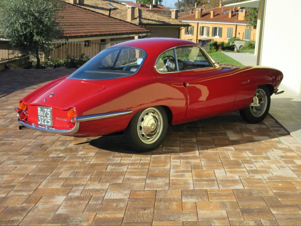 Afbeelding 7/43 van Alfa Romeo Giulia Sprint Speciale (1964)